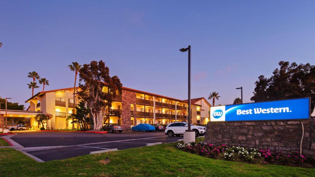 Best Western Carlsbad by the Sea Main image 1